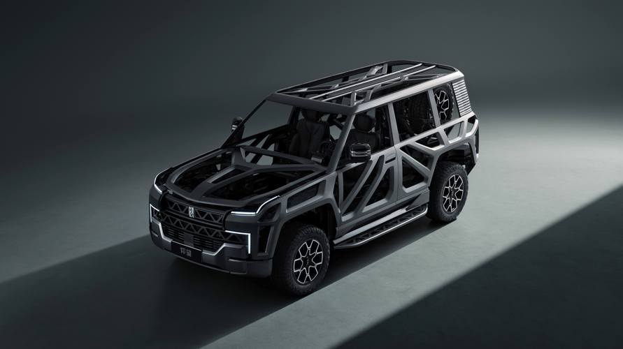 成都142仰望U8硬派越野的科技魅力，国能汽车对传统燃油车市场的冲击